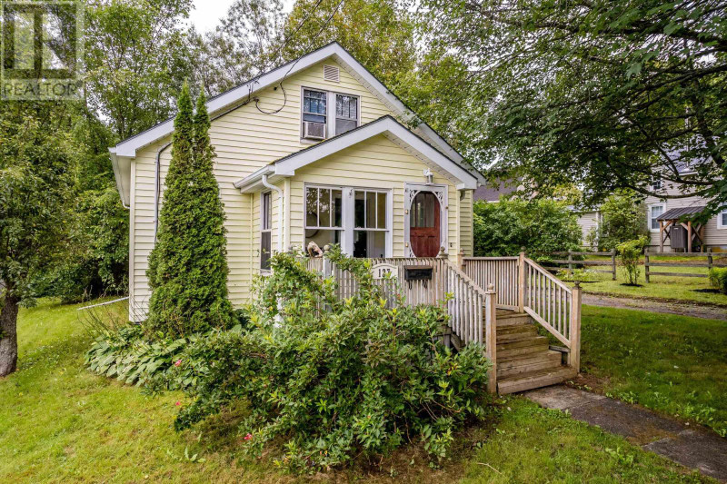 127 Oakdene Avenue Kentville, Nova Scotia Houses for Sale Annapolis