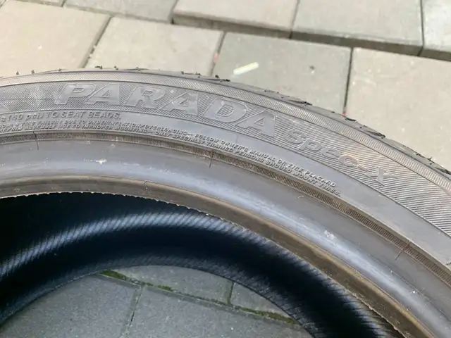 1 x single 275/40/20 M+S Yokohama Parada Spec X 99% tread as New in Tires & Rims in Delta/Surrey/Langley - Image 5