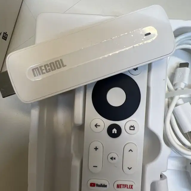 TV Android Smart TV Box MeCool KD5 Streamer in Video & TV Accessories in Trois-Rivières - Image 4