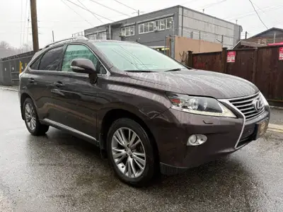2013 Lexus RX 350 Base 125,000 km This 2013 Lexus RX 350 Base is a luxury midsize SUV known for its...