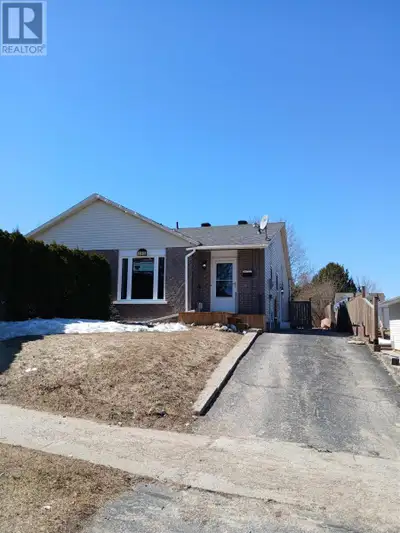 This senior friendly 3 bedroom bungalow comes with many updates: windows, doors, vinyl siding (2009)...