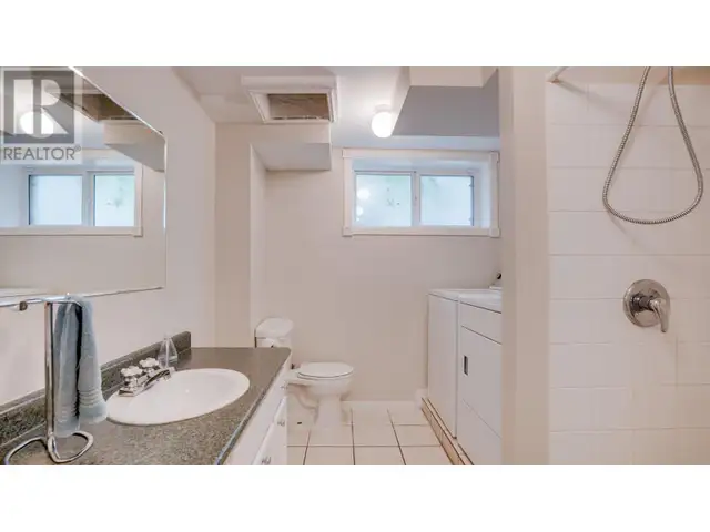 2302 23 Avenue Vernon, British Columbia in Houses for Sale in Vernon - Image 33