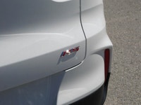 2022 Chevrolet Trailblazer RS AWD Sporty, stylish, and ready for all-season confidence this 2022 Che... (image 8)