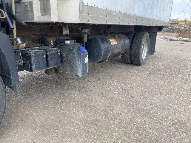 2018 Hino Truck 195 FROZEN in Heavy Trucks in Saskatoon - Image 6