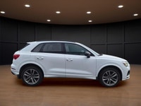 Price includes $1,000 finance credit. Price does not include fees or taxes. Experience the perfect b... (image 3)