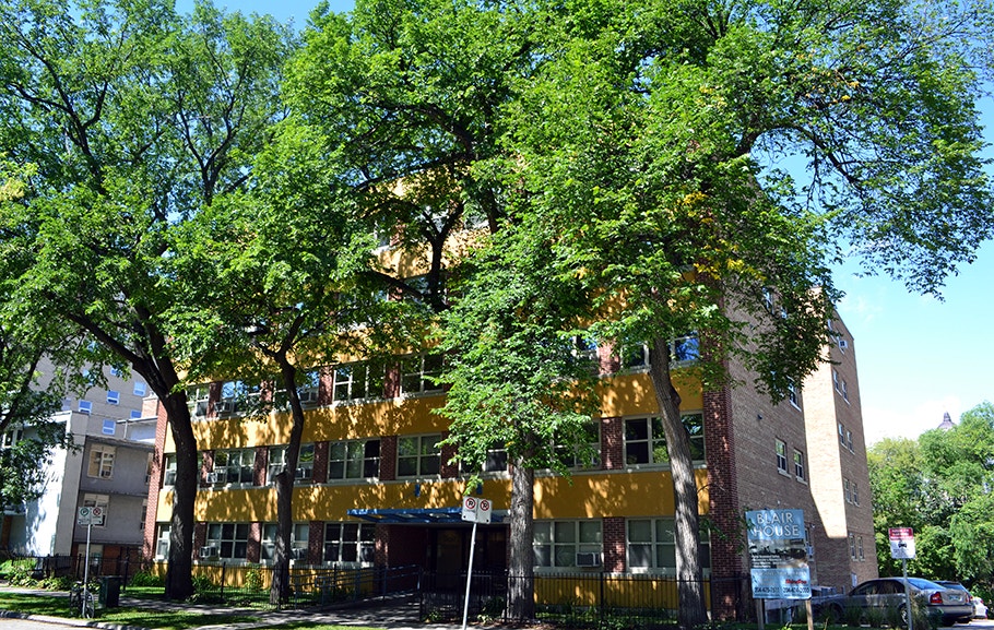 2 bedroom apartment in Osborne Village Long Term Rentals Winnipeg