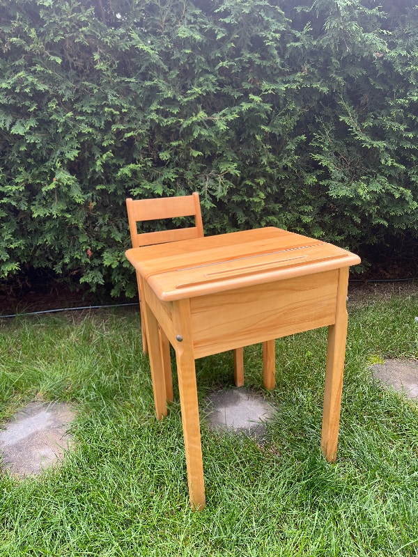 School desk and chair solid wood pupitre chaise bois massif Desks
