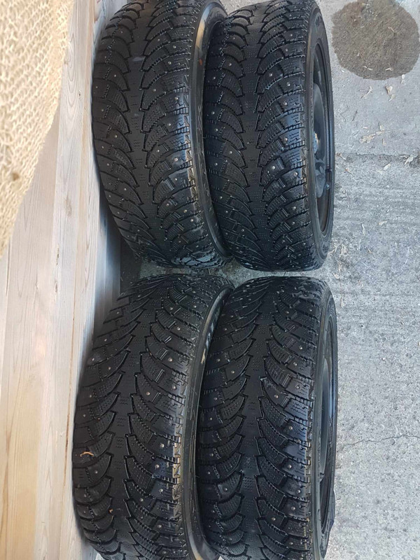 205 55 16   STUDDED WINTER TIRES on MAZDA 5 METAL RIMS in Tires & Rims in City of Montréal - Image 2