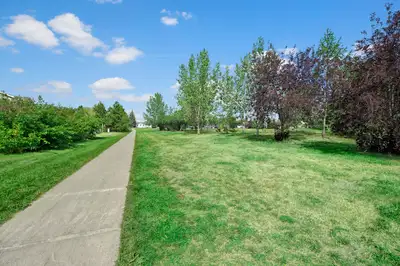 1 Bed x 1 Bath Apartment for Rent on 140 Avenue NW | $1284.00