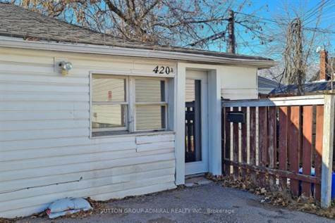 747 Park St S in Houses for Sale in Peterborough - Image 2