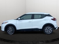 This Nissan Kicks has a dependable Regular Unleaded I-4 1.6 L/98 engine powering this Variable trans... (image 1)