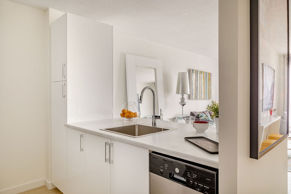 Avalon Park: Apartment for rent in Southeast Ottawa 4