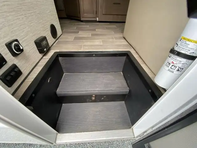 2022 Thor Motor Coach Chateau 28Z in RVs & Motorhomes in Bedford - Image 11