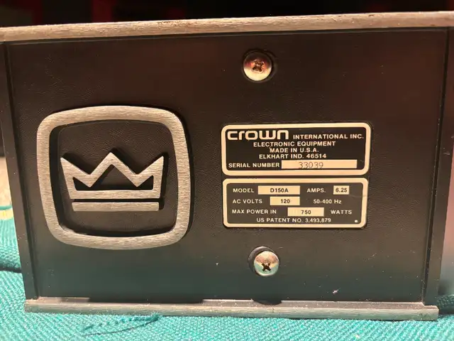 Vintage Crown D150A Stereo Power Amplifier in Stereo Systems & Home Theatre in Mississauga / Peel Region - Image 6