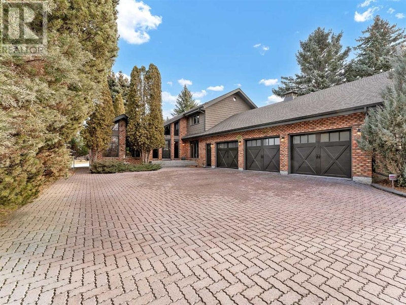 101 Primrose Drive SE Medicine Hat, Alberta Houses for Sale