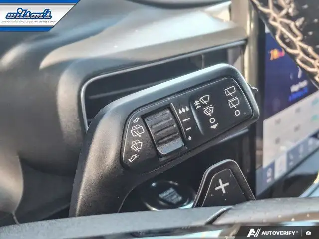 2022 Ford Explorer ST 4WD | Split Leather Buckets | Pano Roof in Cars & Trucks in Guelph - Image 18