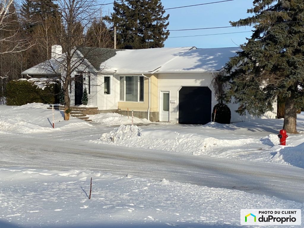 $399,000 - Bungalow for sale in Roberval — photo 2