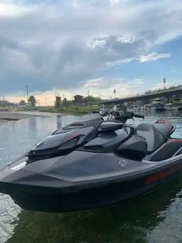 2024 SEADOO GTRX 300 (FINANCING AVAILABLE) in Personal Watercraft in Strathcona County - Image 7