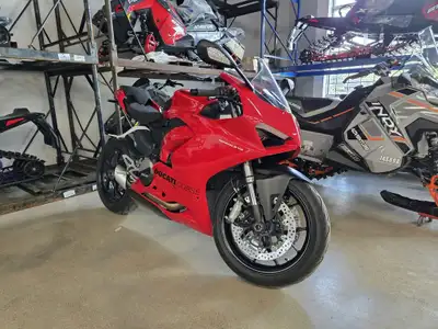 7900 KM Source Dealer Info City: Barrie Logo: /uploadedimages/8929/logo/8929.jpg State: Ontario Node...