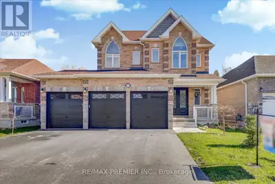 35 BANK STREET Essa (Angus), Ontario