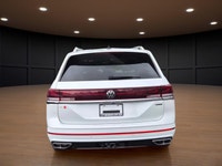 Price includes $1,000 finance credit. Price does not include fees or taxes. The 2024 Volkswagen Atla... (image 5)