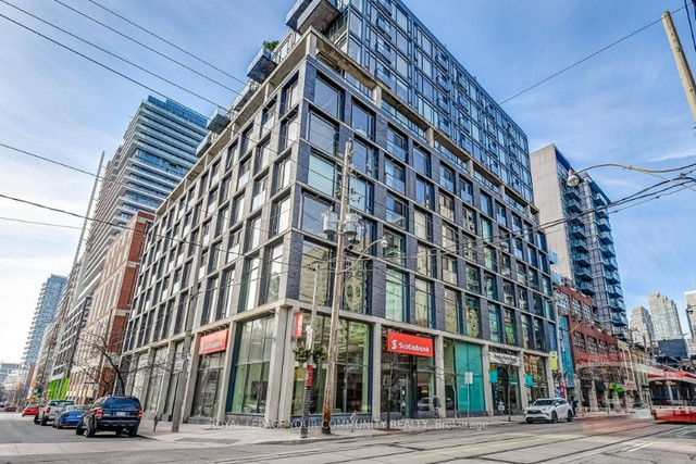 1 Bedroom - King Street East & Princess St in Condos for Sale in City of Toronto