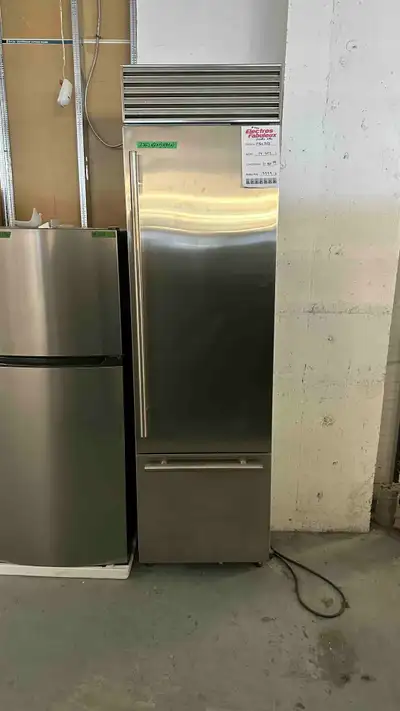 2766-Fhiaba FP24BIRS X-Pro Series Bottom Freezer 24'' profondeur, View more