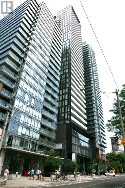 Large One Bedroom, 669 Sqft As Per Builder, 5 Star Condo Living style, Floor To Ceiling Windows. Nea...