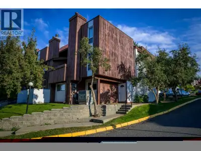 Welcome to this nicely maintained 2 bed, 1 bath, 1,184 sqft townhome spanning over 2 floors in a pri...