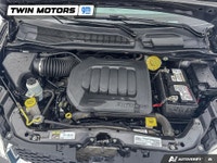 Looking for a reliable, feature-packed family minivan that's perfect for busy parents and growing fa... (image 9)