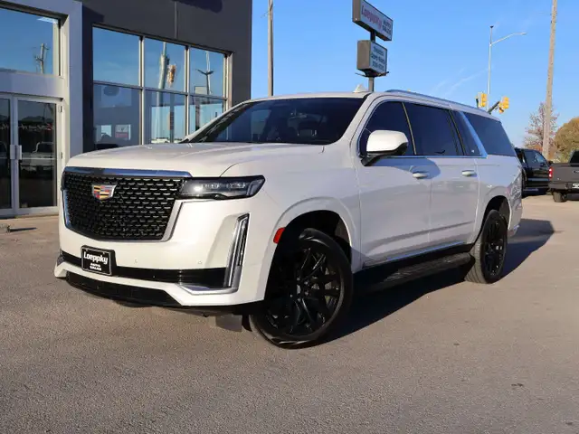 2022 Cadillac Escalade Luxury