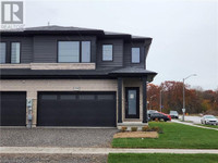 7430 JONATHAN Drive Niagara Falls, Ontario