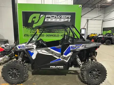 2017 POLARIS RZR XP 1000 Just in time for spring!!!! Get ready for the fun this RZR will provide. Ch...