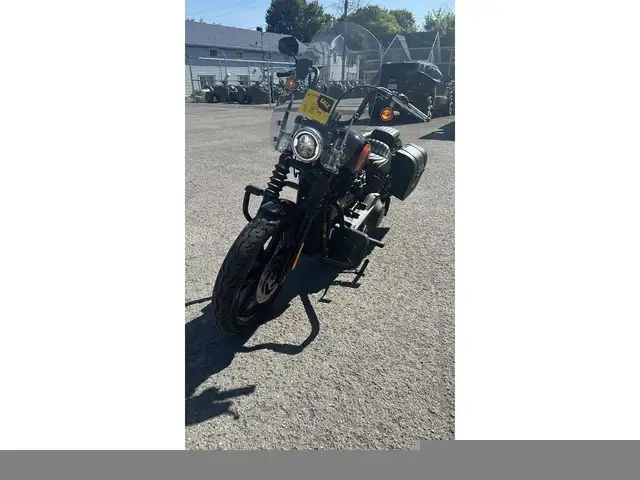 2022 Harley-Davidson STREET BOB 114 in Sport Touring in Ottawa - Image 11