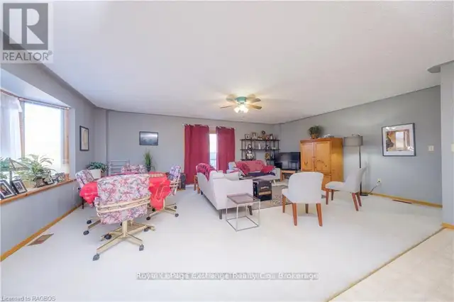 247 BROADWAY STREET Kincardine, Ontario in Houses for Sale in Owen Sound - Image 13