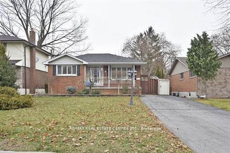 539 Brentwood Ave in Houses for Sale in Oshawa / Durham Region