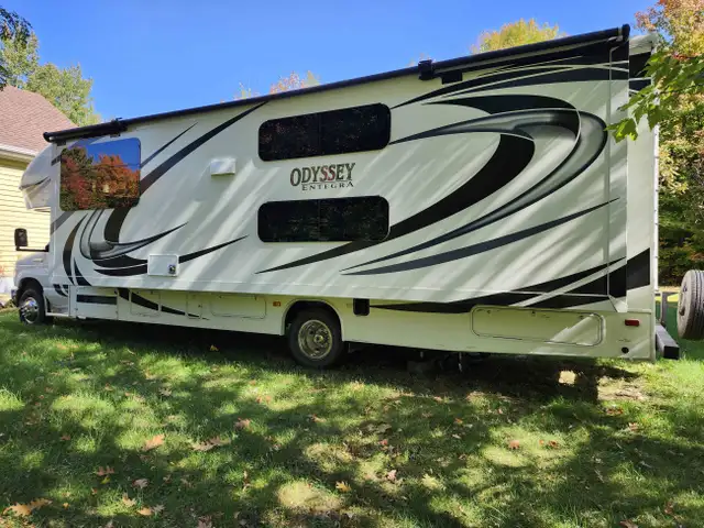 ENTEGRA ODYSSEY 2020 in Cars & Trucks in Granby - Image 7