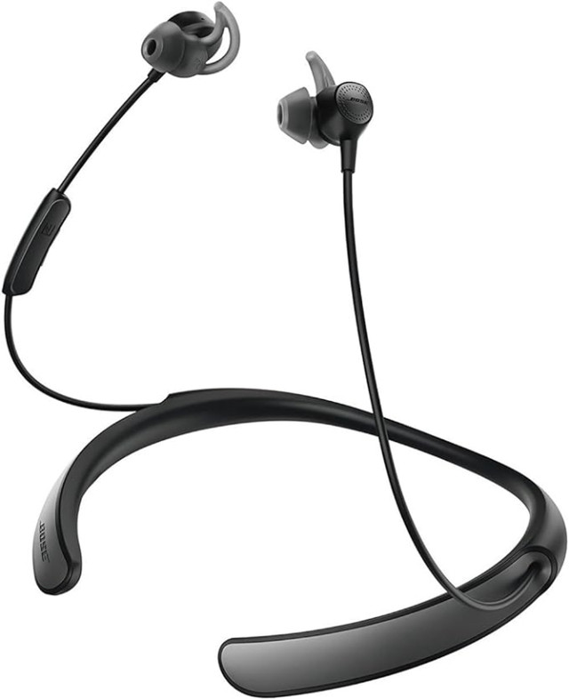 Bose QuietControl 30 Neckband Noise Cancelling  Headphones in Headphones in Markham / York Region - Image 2