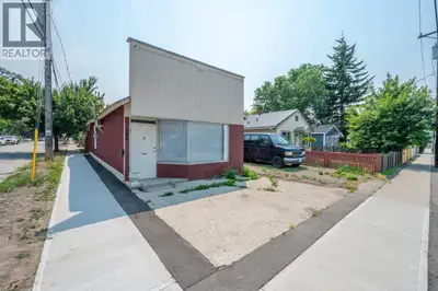 Attention Investors, Builders/developers, first time home buyers. Why pay rent when you can buy this...