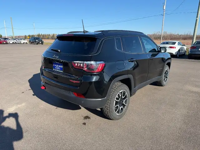 2024 Jeep COMPASS445588589679759365