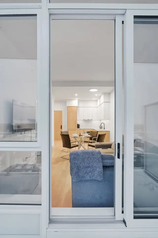 Whalley, 1 bedroom, by blueground- TOR1606228P in Long Term Rentals in City of Toronto - Image 15