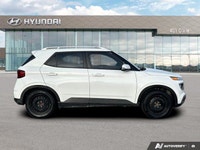 The advertised vehicle price is based on a promotional finance offer. Customers who purchase the veh... (image 5)