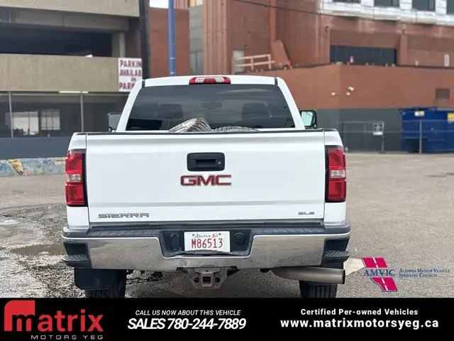 2016 GMC Sierra 3500HD SLE in Cars & Trucks in Edmonton - Image 7