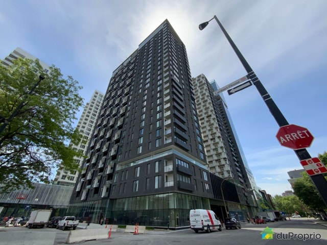 $667,500 - Condominium in Ville-Marie (downtown, old Mtl) — photo 2