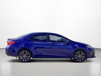 KBB.com Brand Image Awards. This Toyota Corolla boasts a Regular Unleaded I-4 1.8 L/110 engine power... (image 5)
