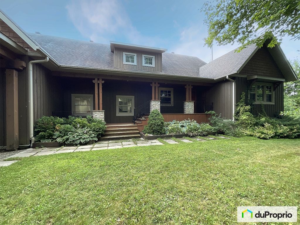 $1,790,000 - 2 Storey for sale in Eastman — photo 1