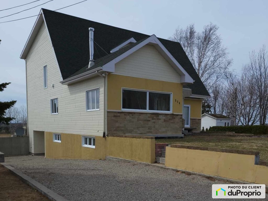 $549,000 - 2 Storey for sale in Dolbeau-Mistassini — photo 2