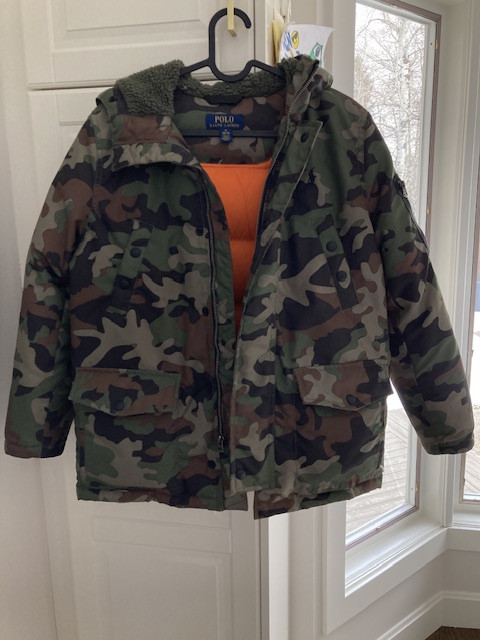 Polo Ralph Lauren Boys Winter Parka Size 10-12 in Kids & Youth in Edmonton - Image 4