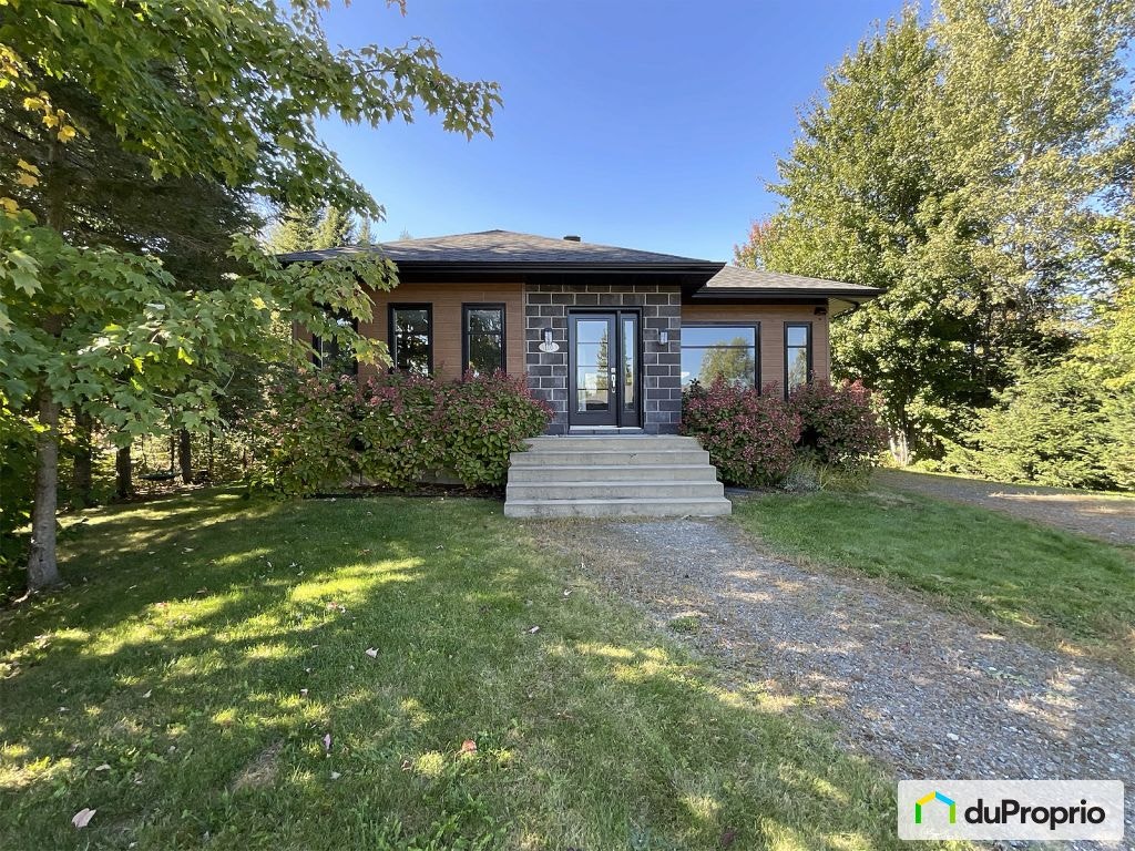 $590,000 - Bungalow for sale in St-Boniface — photo 2