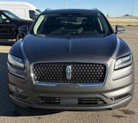 Check out this vehicle's pictures, features, options and specs, and let us know if you have any ques... (image 7)
